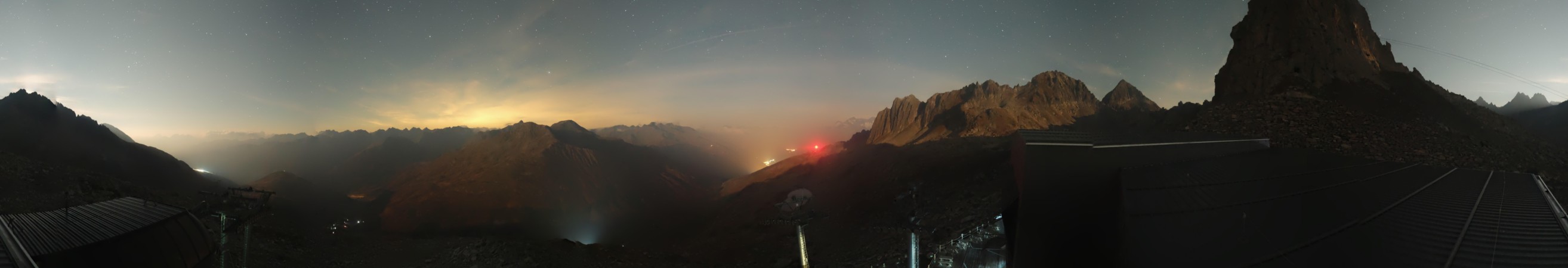 Andermatt Sedrun Disentis Schneehüenerstock snow cam captured at 2 October 2026 at 11:50 pm GMT+2