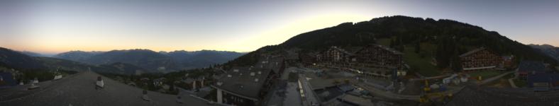 Anzère Tourisme Anzère - Village snow cam captured at 11 September 2026 at 8:08 pm GMT+2