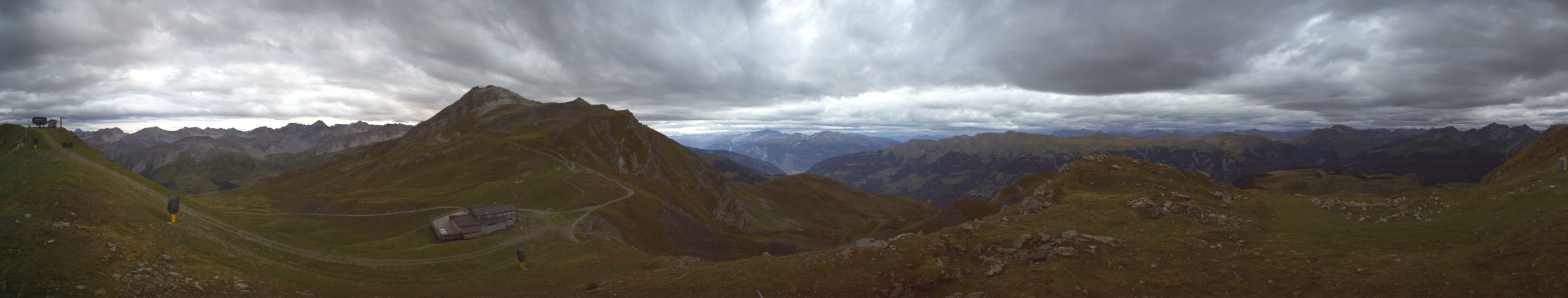 Arosa Bergbahnen Brüggerhorn snow cam captured at 13 September 2026 at 7:59 pm GMT+2