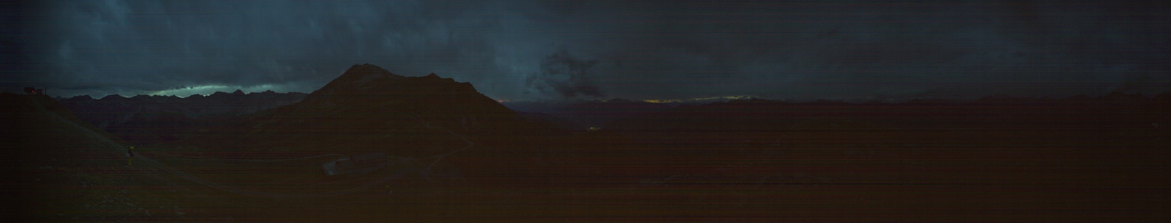 Arosa Bergbahnen Brüggerhorn snow cam captured at 24 September 2026 at 7:43 pm GMT+2