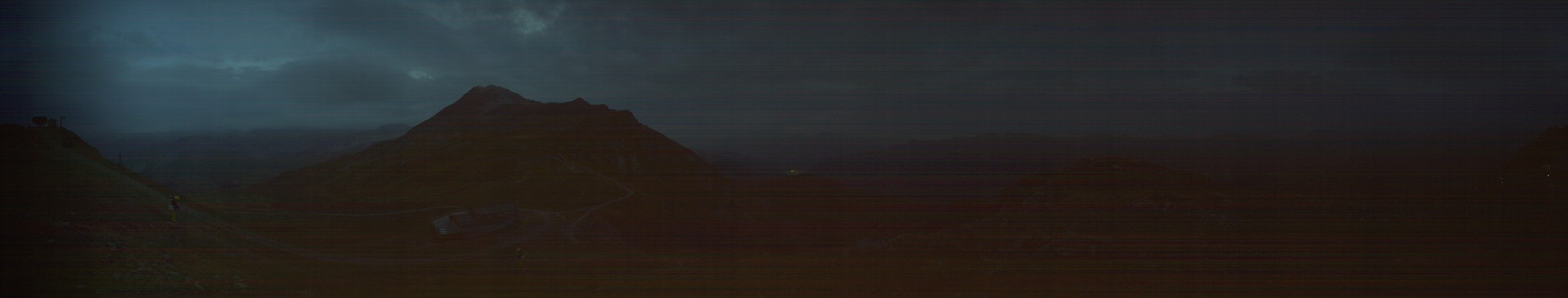 Arosa Bergbahnen Brüggerhorn snow cam captured at 1 October 2026 at 7:36 pm GMT+2