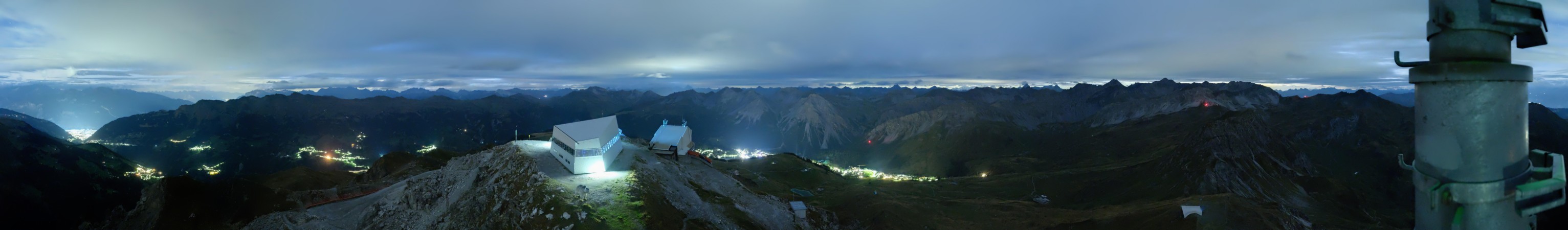 Arosa Bergbahnen Weisshorn snow cam captured at 20 September 2026 at 11:52 pm GMT+2