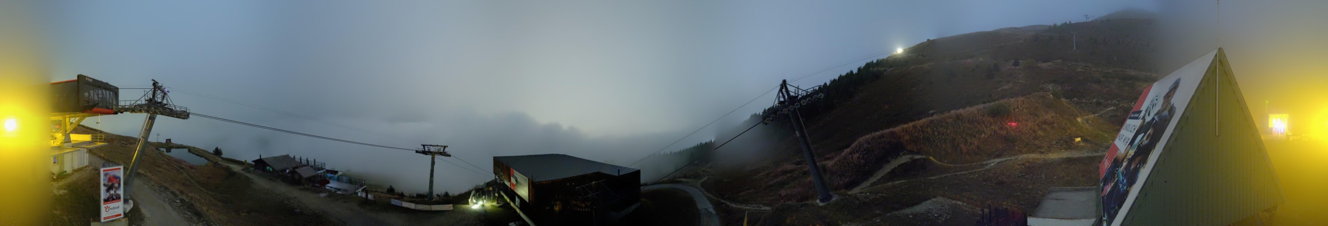 Bellwald Tourismus Bellwald Mittelstation Fleschen snow cam captured at 1 October 2026 at 11:36 pm GMT+2