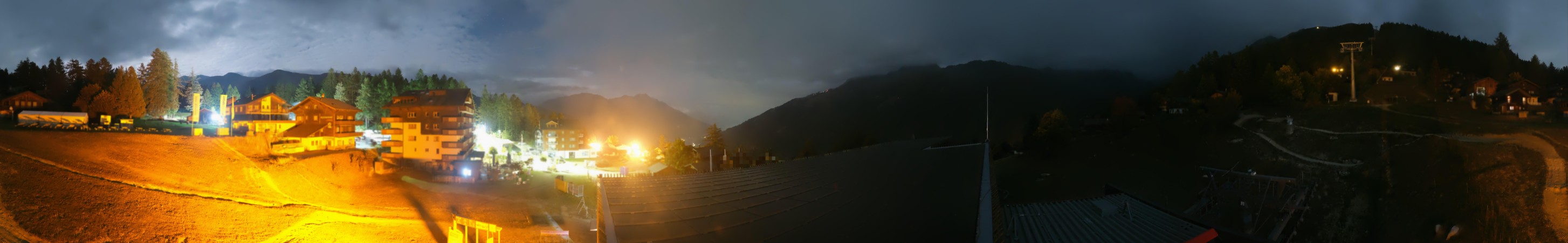 Bellwald Tourismus Bellwald Talstation snow cam captured at 30 September 2026 at 11:59 pm GMT+2