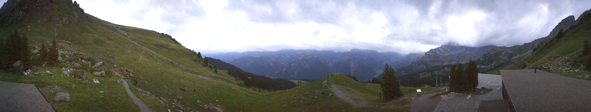 Braunwald Sportbahnen Gumen snow cam captured at 18 September 2026 at 7:47 pm GMT+2