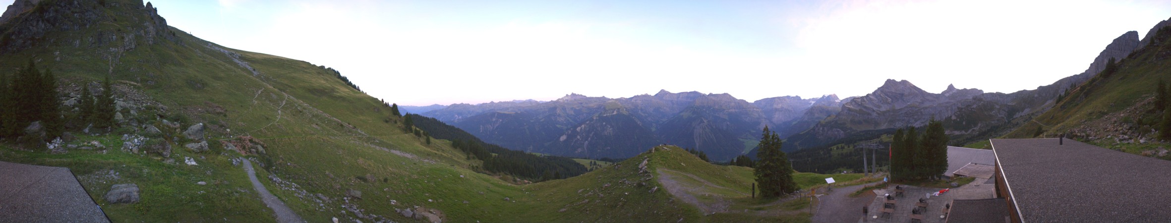 Braunwald Sportbahnen Gumen snow cam captured at 19 September 2026 at 7:42 pm GMT+2