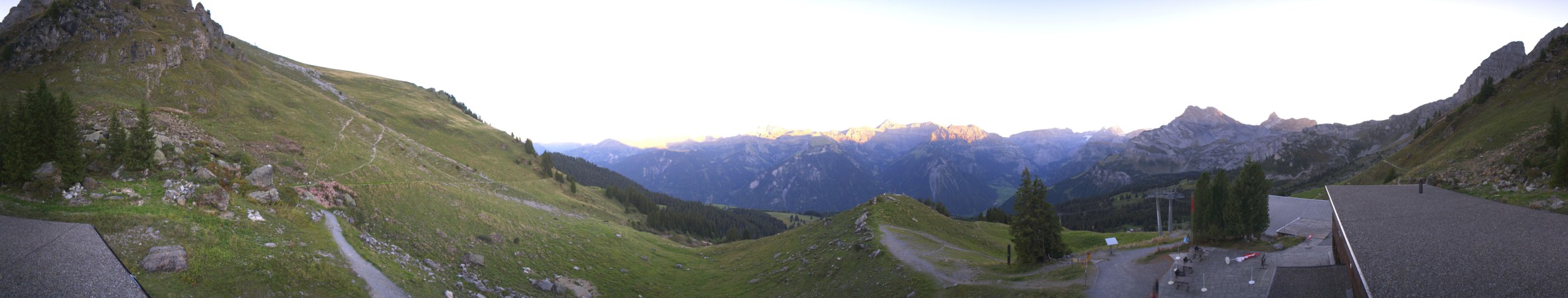 Braunwald Sportbahnen Gumen snow cam captured at 26 September 2026 at 7:12 pm GMT+2