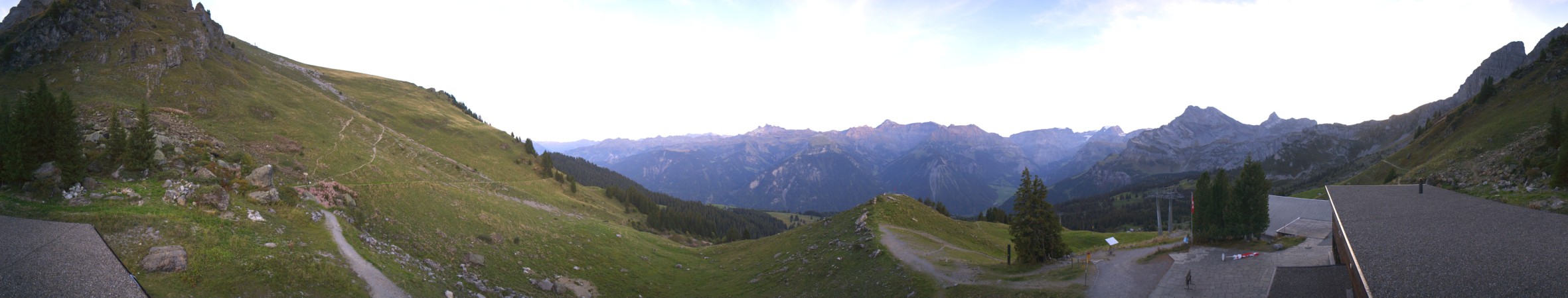 Braunwald Sportbahnen Gumen snow cam captured at 28 September 2026 at 7:08 pm GMT+2