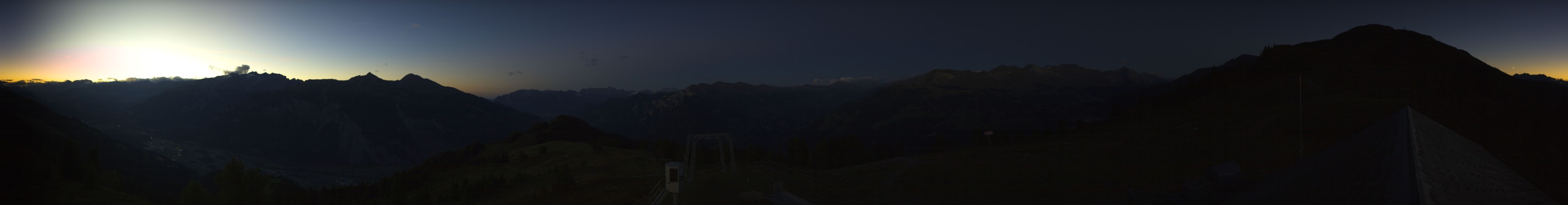 Chur-Dreibündenstein Bergbahnen AG Brambrüesch snow cam captured at 14 September 2026 at 8:13 pm GMT+2