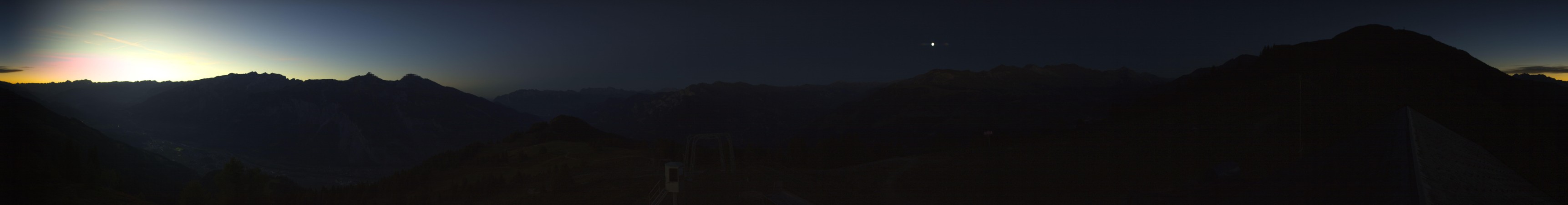 Chur-Dreibündenstein Bergbahnen AG Brambrüesch snow cam captured at 25 September 2026 at 7:49 pm GMT+2
