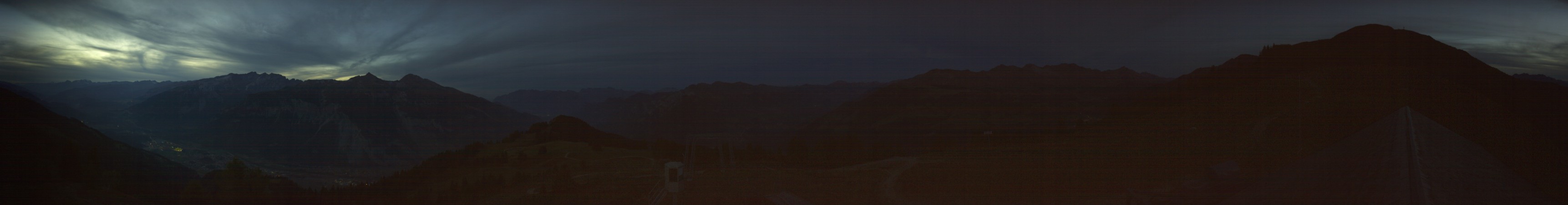 Chur-Dreibündenstein Bergbahnen AG Brambrüesch snow cam captured at 29 September 2026 at 7:49 pm GMT+2