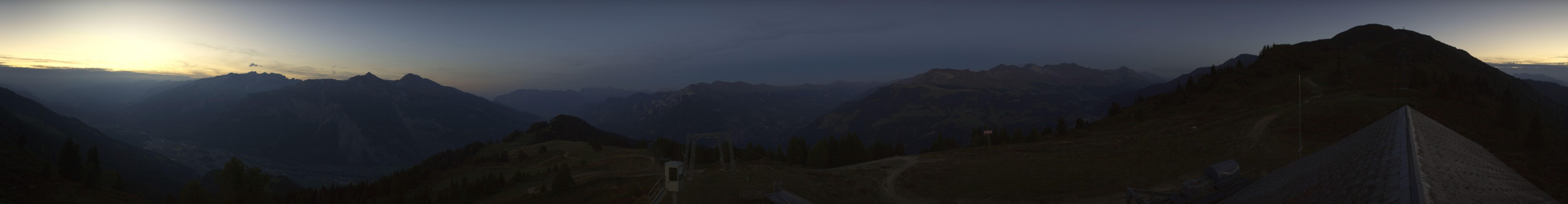 Chur-Dreibündenstein Bergbahnen AG Brambrüesch snow cam captured at 30 September 2026 at 7:38 pm GMT+2