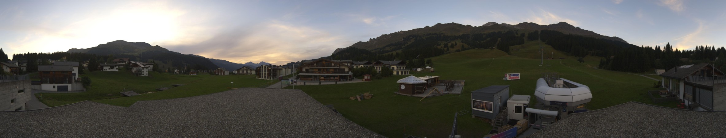 Churwalden - Parpan Gemeinde Heimberg - Parpan - Lenzerheide snow cam captured at 17 September 2026 at 7:35 pm GMT+2