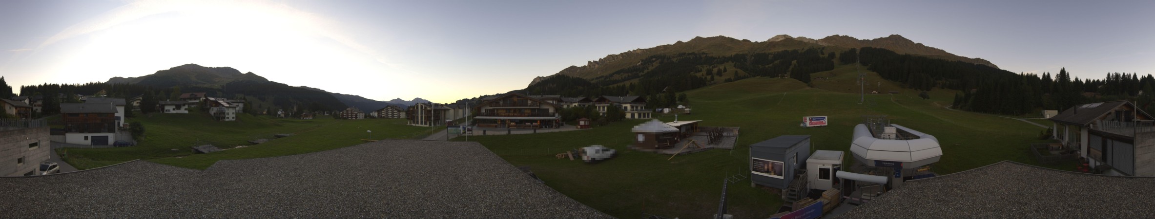 Churwalden - Parpan Gemeinde Heimberg - Parpan - Lenzerheide snow cam captured at 25 September 2026 at 7:27 pm GMT+2