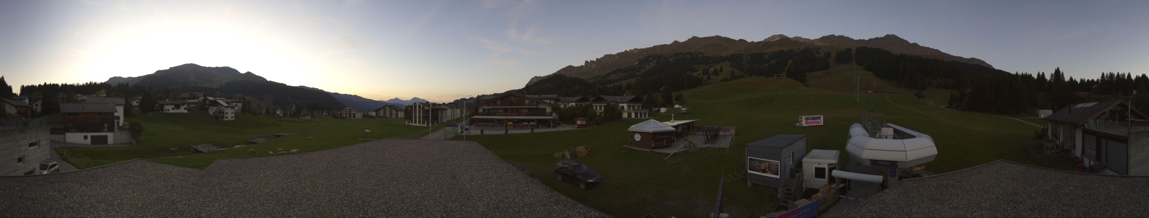 Churwalden - Parpan Gemeinde Heimberg - Parpan - Lenzerheide snow cam captured at 30 September 2026 at 7:19 pm GMT+2