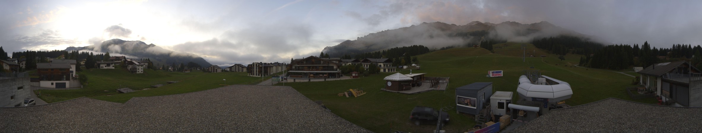 Churwalden - Parpan Gemeinde Heimberg - Parpan - Lenzerheide snow cam captured at 2 October 2026 at 7:06 pm GMT+2