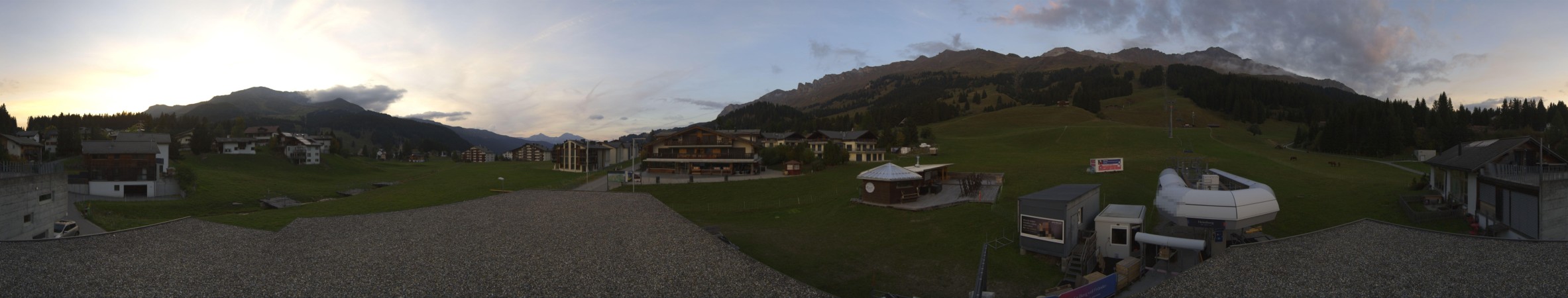 Churwalden - Parpan Gemeinde Heimberg - Parpan - Lenzerheide snow cam captured at 3 October 2026 at 7:01 pm GMT+2