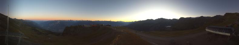 Crans Montana RM (CMA) SA La Nationale snow cam captured at 11 September 2026 at 8:10 pm GMT+2