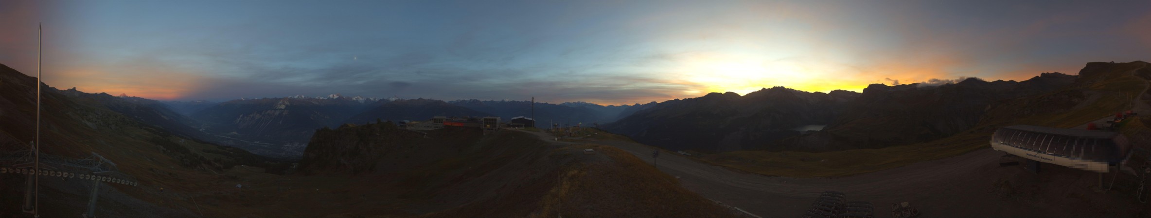 Crans Montana RM (CMA) SA La Nationale snow cam captured at 21 September 2026 at 7:52 pm GMT+2