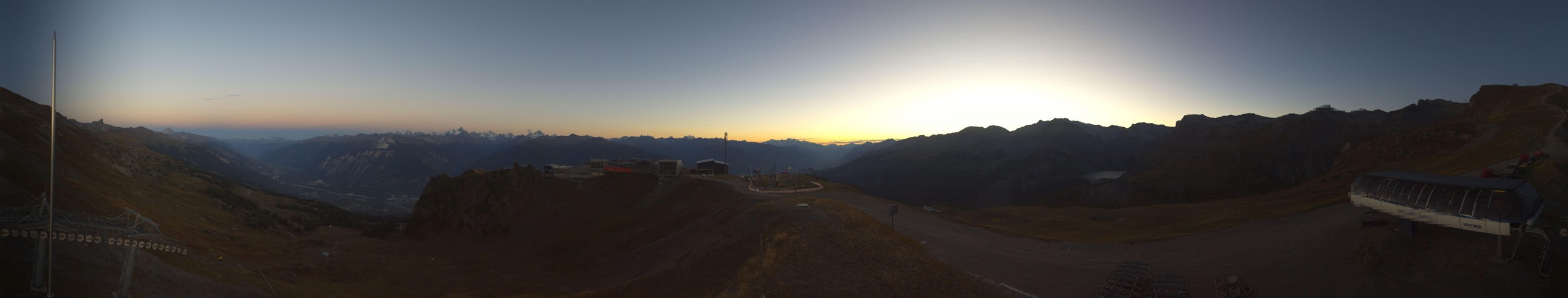 Crans Montana RM (CMA) SA La Nationale snow cam captured at 27 September 2026 at 7:34 pm GMT+2
