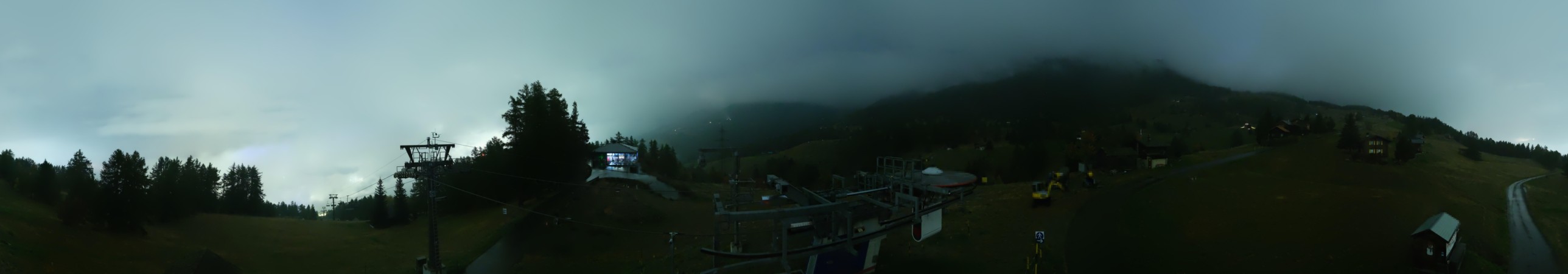 Eischoll Gemeinde Stryggen - Eischoll snow cam captured at 1 October 2026 at 11:47 pm GMT+2