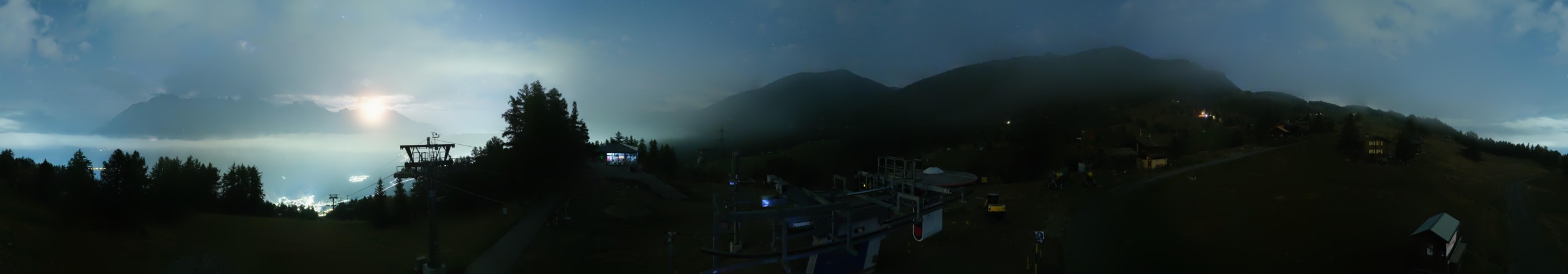 Eischoll Gemeinde Stryggen - Eischoll snow cam captured at 2 October 2026 at 11:31 pm GMT+2