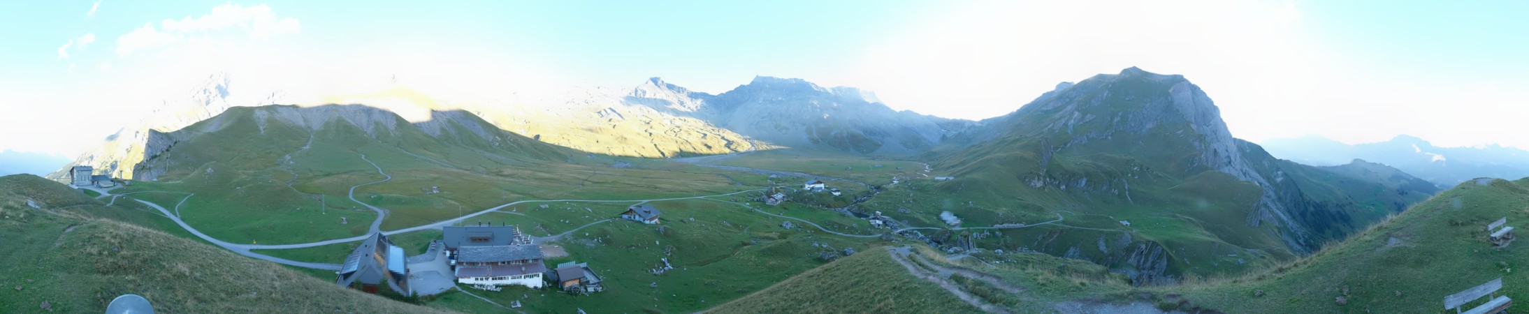 Engstligenalp Bergbahnen AG Ebene - Engstligenalp snow cam captured at 15 September 2026 at 6:47 pm GMT+2