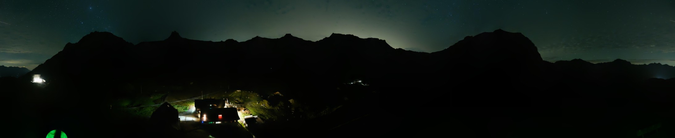 Engstligenalp Bergbahnen AG Ebene - Engstligenalp snow cam captured at 4 October 2026 at 11:52 pm GMT+2
