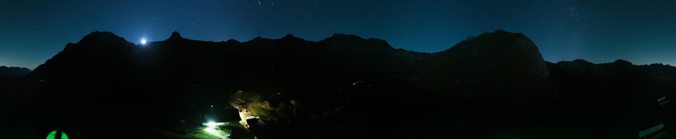 Engstligenalp Bergbahnen AG Ebene - Engstligenalp snow cam captured at 6 October 2026 at 4:09 am GMT+2