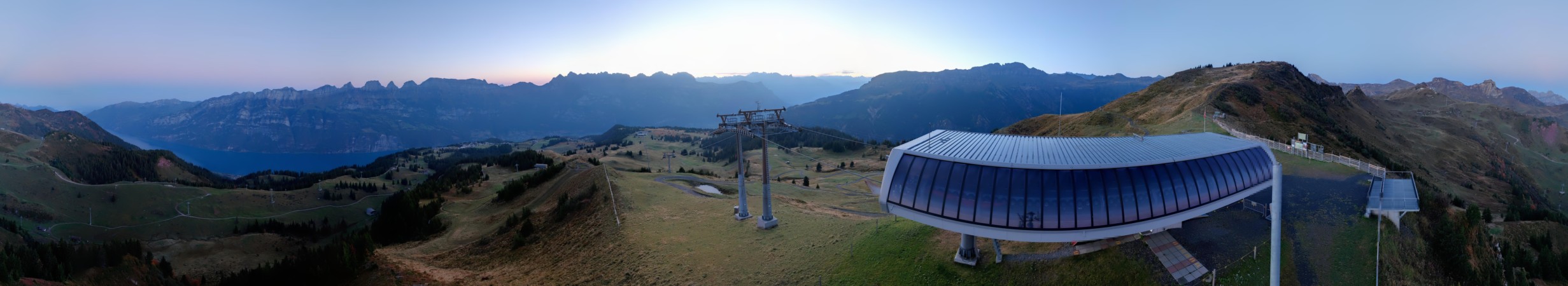 Flumserberg Bergbahnen AG Prodkamm snow cam captured at 6 October 2026 at 7:30 am GMT+2