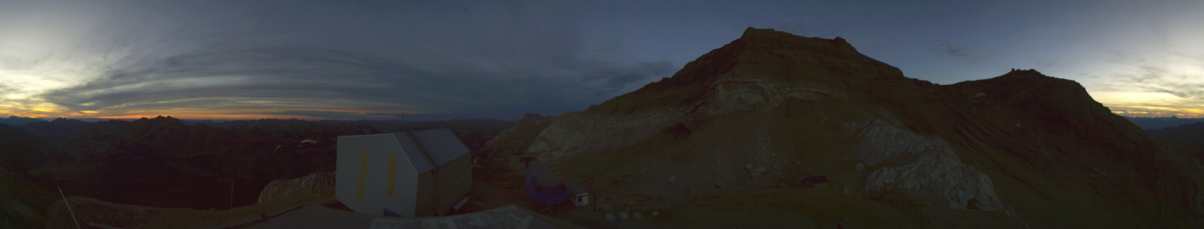 Gstaad 3000 Cabane snow cam captured at 20 September 2026 at 7:51 pm GMT+2