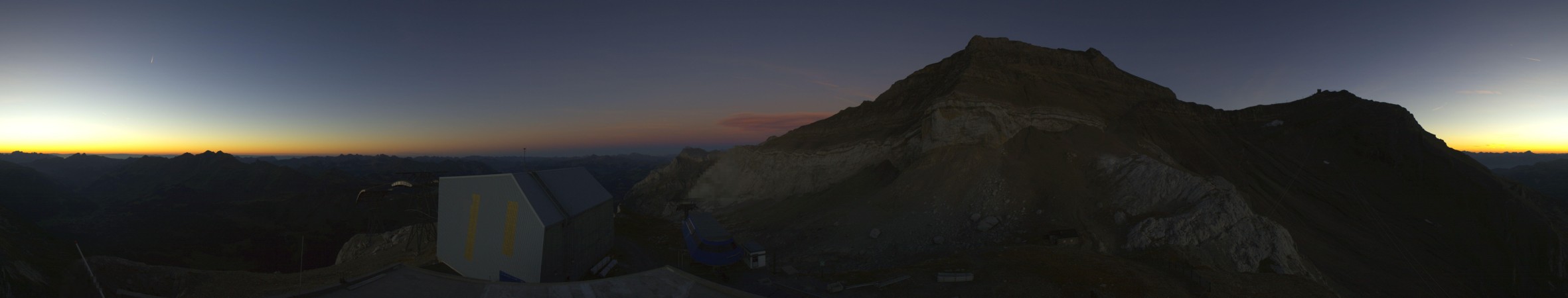 Gstaad 3000 Cabane snow cam captured at 25 September 2026 at 7:50 pm GMT+2