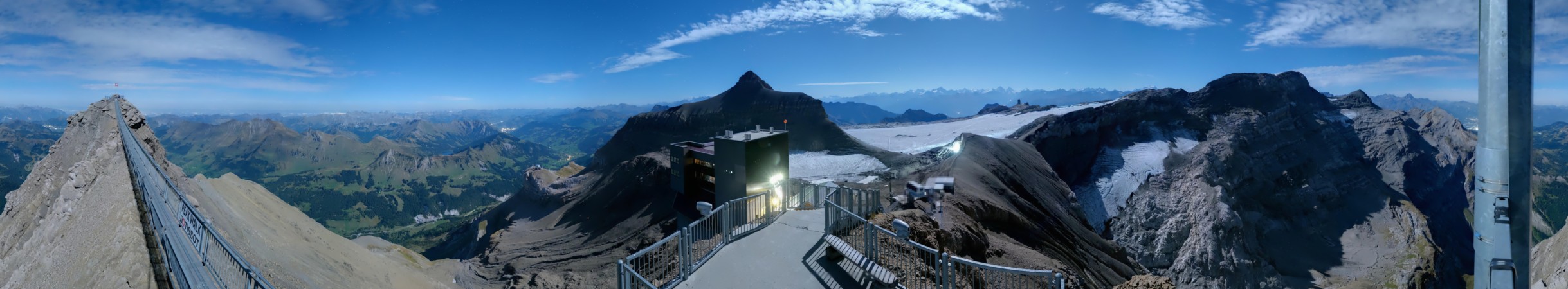 Gstaad 3000 Glacier3000 snow cam captured at 27 September 2026 at 11:48 pm GMT+2