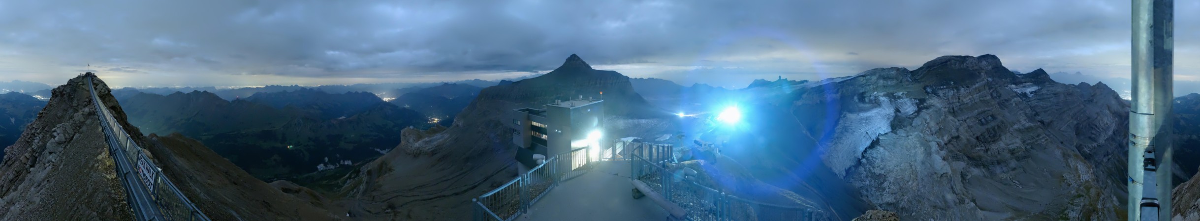 Gstaad 3000 Glacier3000 snow cam captured at 30 September 2026 at 11:32 pm GMT+2