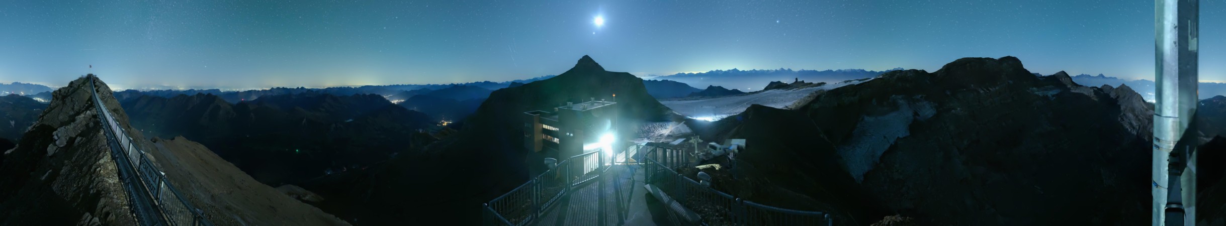 Gstaad 3000 Glacier3000 snow cam captured at 6 October 2026 at 4:27 am GMT+2