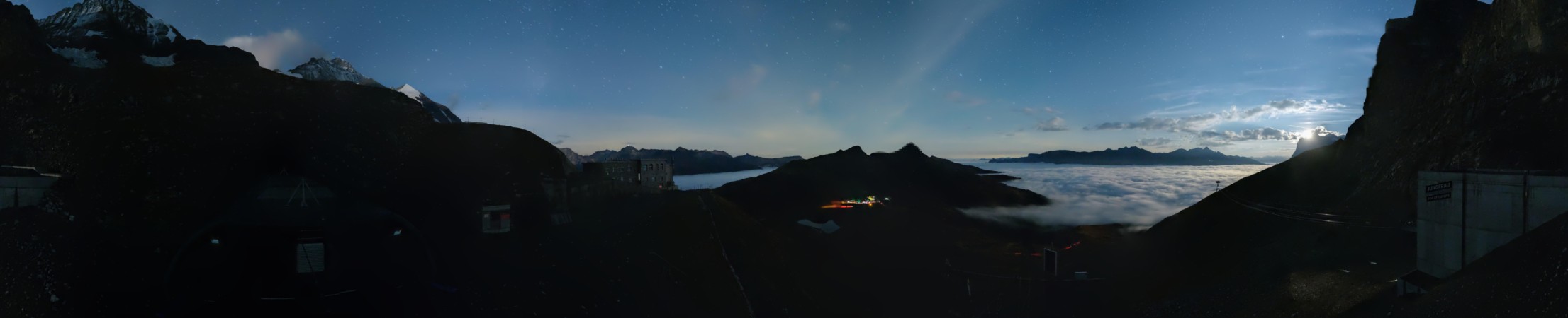 Jungfraubahnen Management AG Eigergletscher snow cam captured at 2 October 2026 at 11:32 pm GMT+2