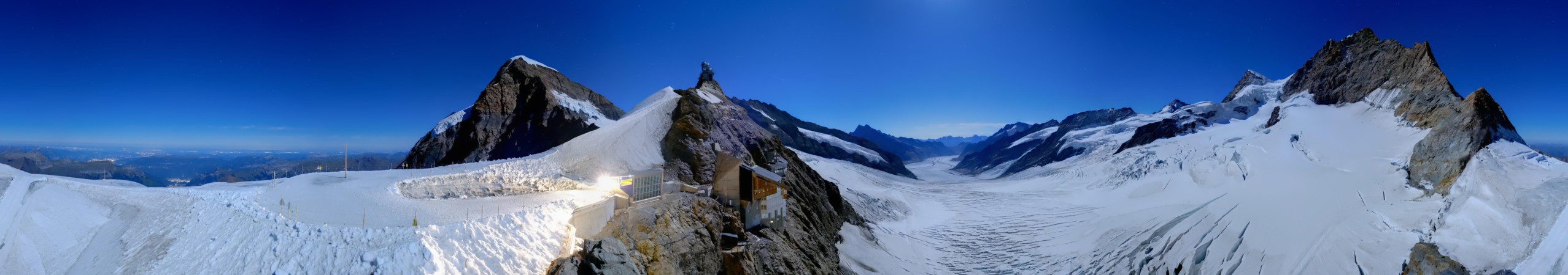 Jungfraubahnen Management AG Jungfraujoch snow cam captured at 26 September 2026 at 11:53 pm GMT+2