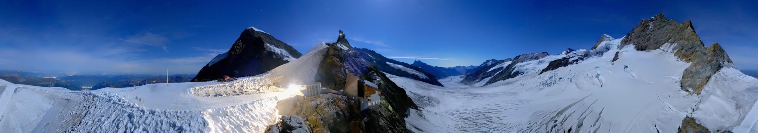 Jungfraubahnen Management AG Jungfraujoch snow cam captured at 28 September 2026 at 11:56 pm GMT+2
