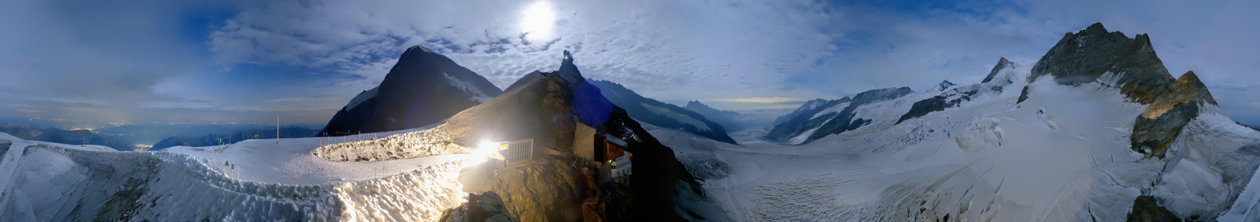 Jungfraubahnen Management AG Jungfraujoch snow cam captured at 30 September 2026 at 11:46 pm GMT+2