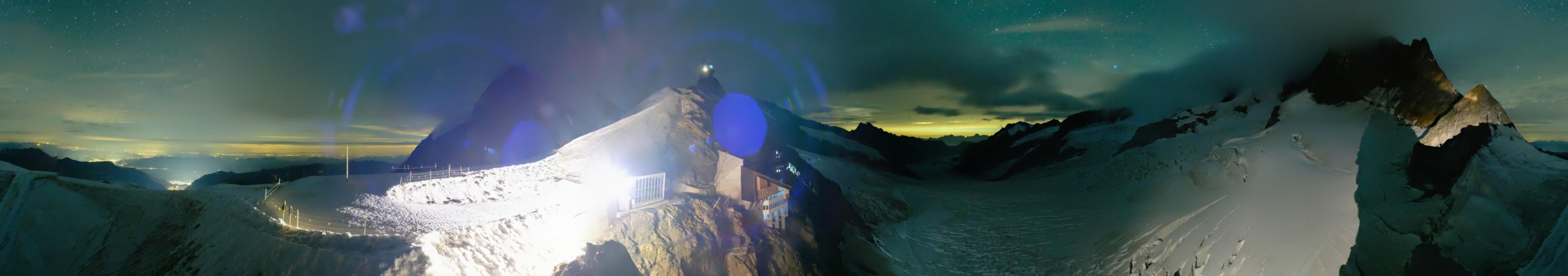 Jungfraubahnen Management AG Jungfraujoch snow cam captured at 4 October 2026 at 11:59 pm GMT+2