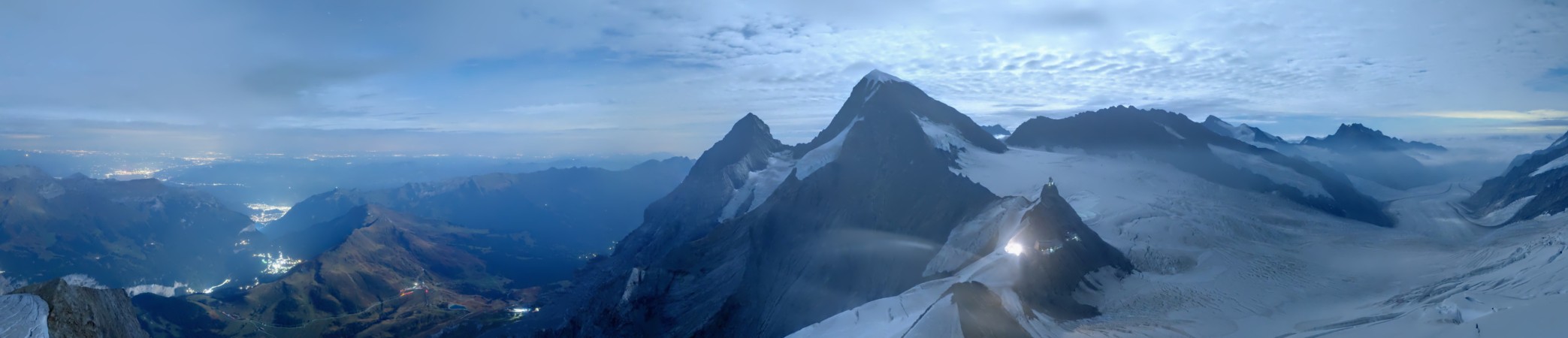 Jungfraubahnen Management AG Ostgrat snow cam captured at 30 September 2026 at 11:46 pm GMT+2