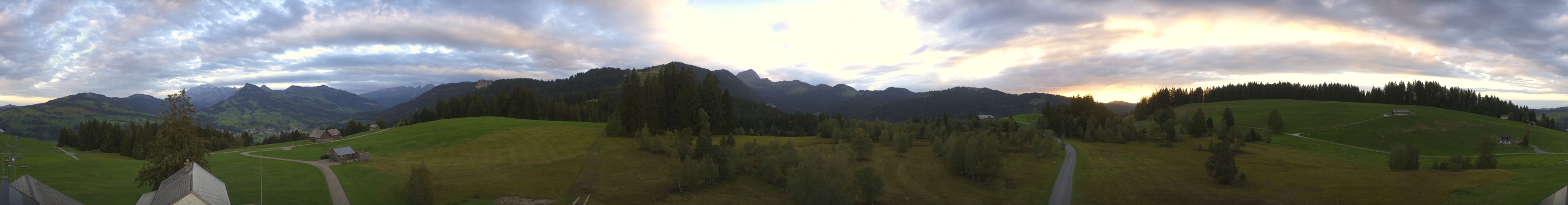 Krummenau Sportbahn Wolzenalp AG Wolzenalp snow cam captured at 18 September 2026 at 7:27 pm GMT+2