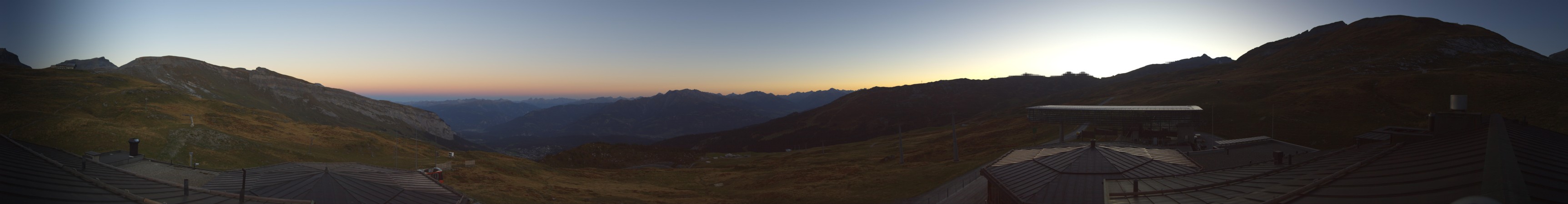 Laax Flims Falera - Weisse Arena Berghaus Nagens snow cam captured at 27 September 2026 at 7:27 pm GMT+2