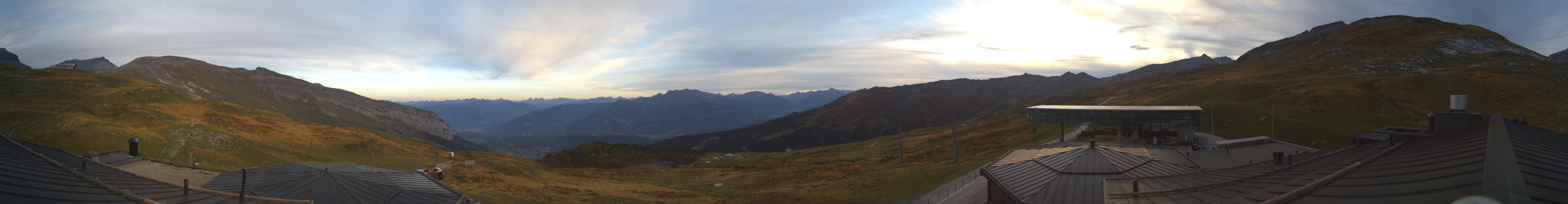 Laax Flims Falera - Weisse Arena Berghaus Nagens snow cam captured at 29 September 2026 at 7:11 pm GMT+2