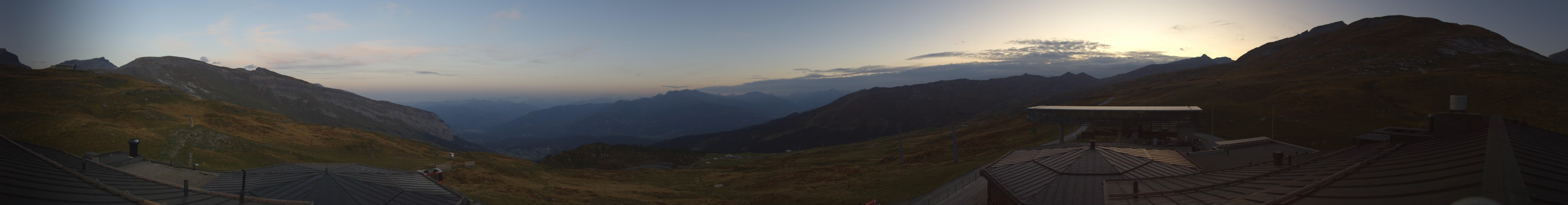 Laax Flims Falera - Weisse Arena Berghaus Nagens snow cam captured at 30 September 2026 at 7:32 pm GMT+2