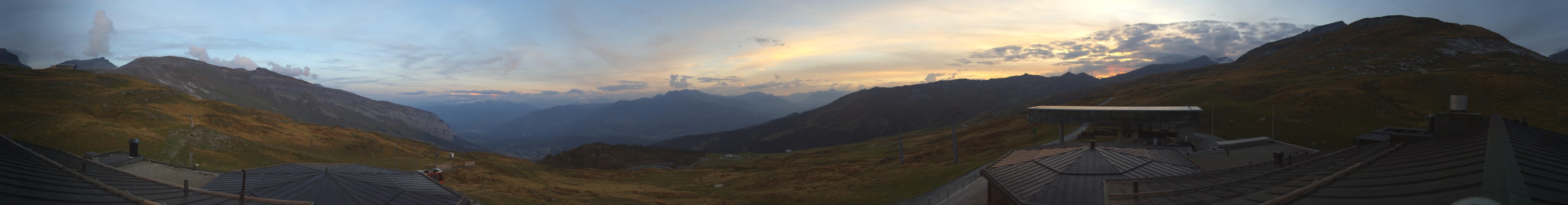 Laax Flims Falera - Weisse Arena Berghaus Nagens snow cam captured at 3 October 2026 at 7:08 pm GMT+2