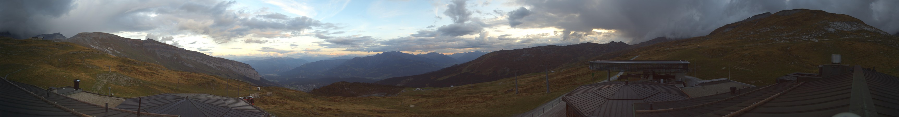 Laax Flims Falera - Weisse Arena Berghaus Nagens snow cam captured at 4 October 2026 at 7:04 pm GMT+2