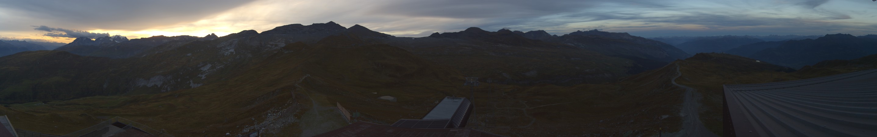 Laax Flims Falera - Weisse Arena Crap Masegn snow cam captured at 17 September 2026 at 7:37 pm GMT+2