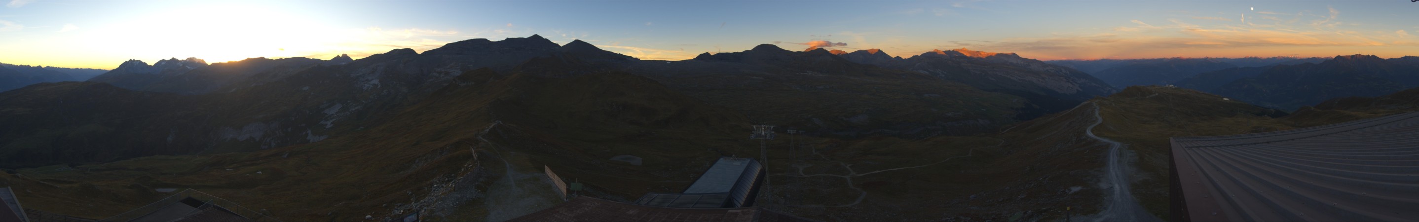 Laax Flims Falera - Weisse Arena Crap Masegn snow cam captured at 23 September 2026 at 7:22 pm GMT+2