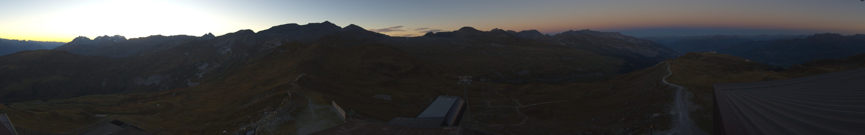 Laax Flims Falera - Weisse Arena Crap Masegn snow cam captured at 27 September 2026 at 7:27 pm GMT+2